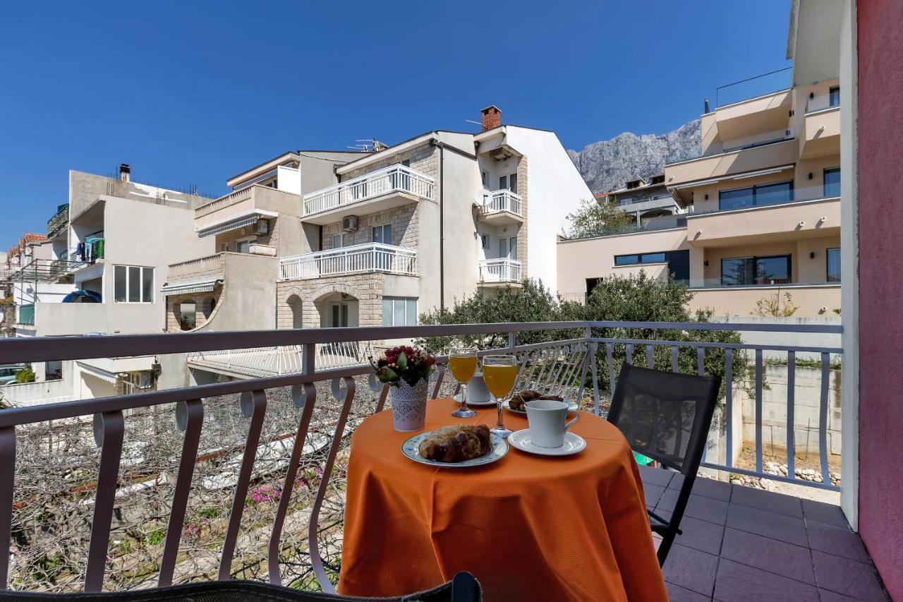 Apartments Paunovic Макарска Экстерьер фото